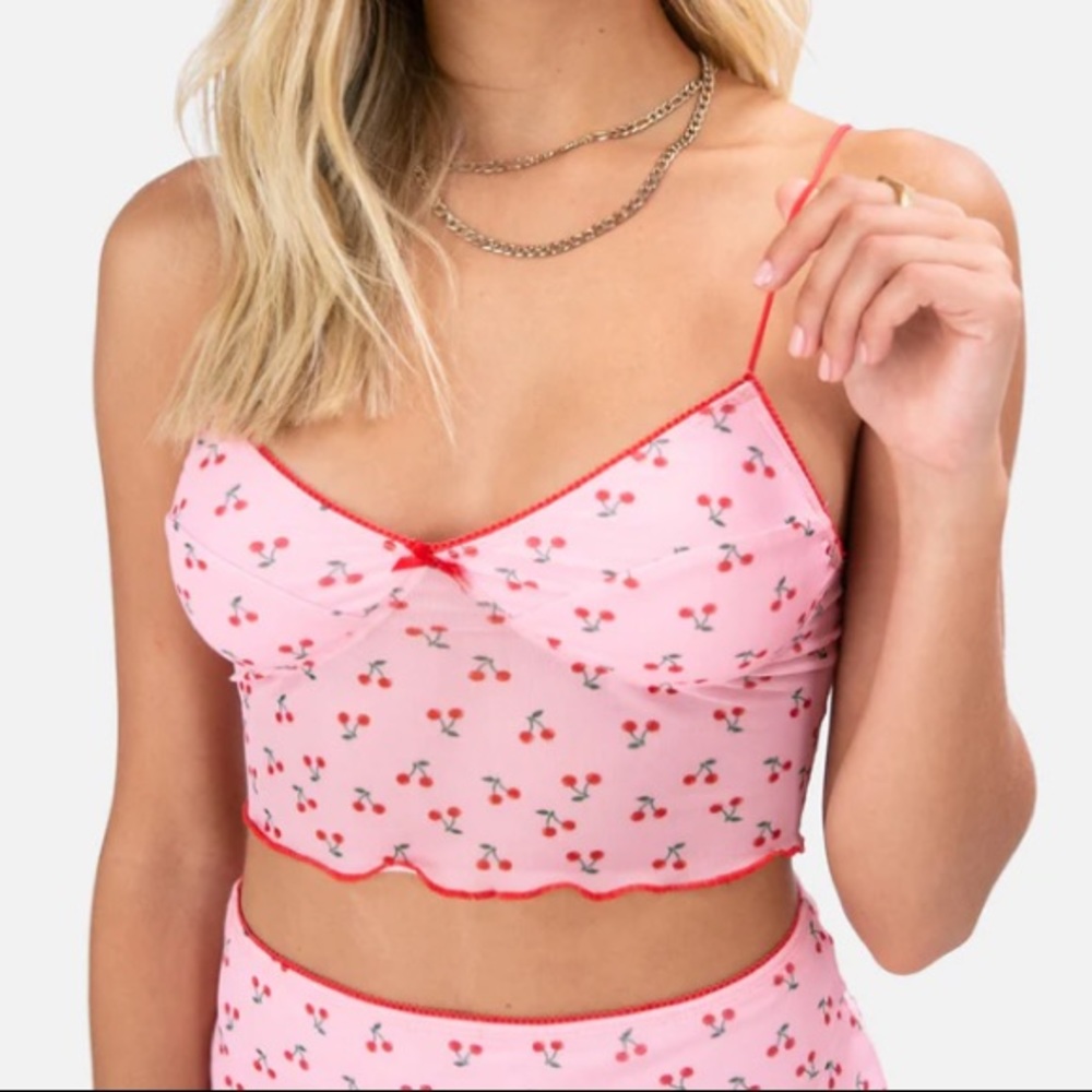 Adika Cherries Crop Top🍒